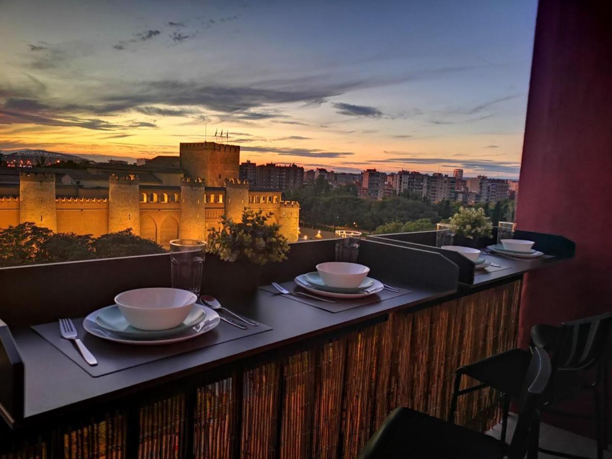 La Balconada De La Aljaferia Con Parking Privado Lägenhet Zaragoza Exteriör bild